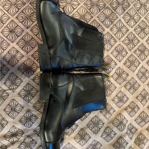 Saxon Womens 10 Black Paddock Equestrian Front Zip Ankle Boots